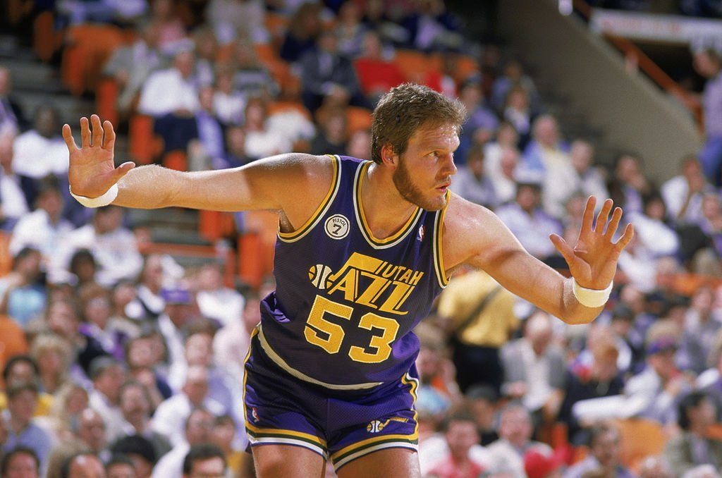 Top 10 Shot Blockers In The NBA History Sportszion