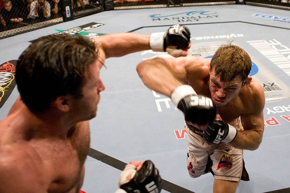 Ranking Top 10 Best UFC Fights Of All Time - Sportszion