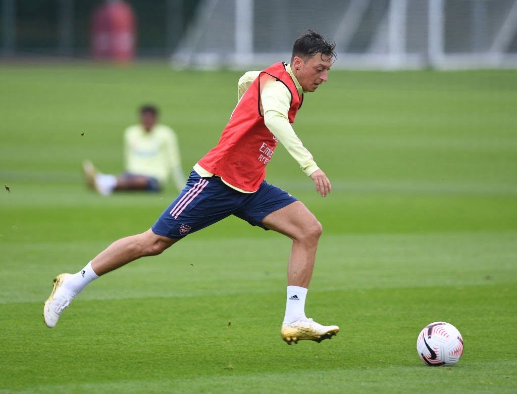 Mesult Ozil saving milions for Arsenal