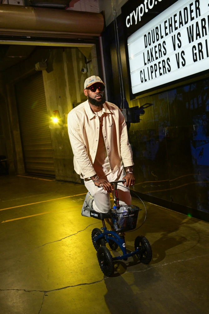 LeBron James scooter ride