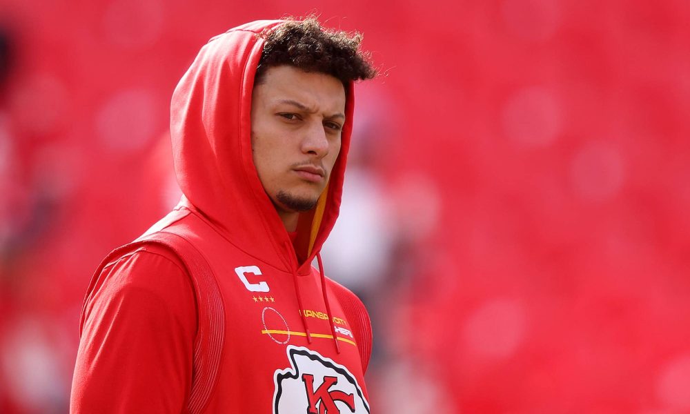 Despite 19645 Billion Success Patrick Mahomes Thrives To Be Like 160 Million Nba Star