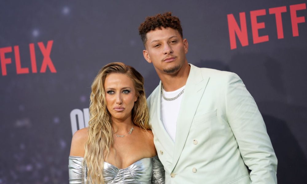 Chiefs Qb Patrick Mahomes Wife Brittany Sparks New Controversy With Polyamorous Open 