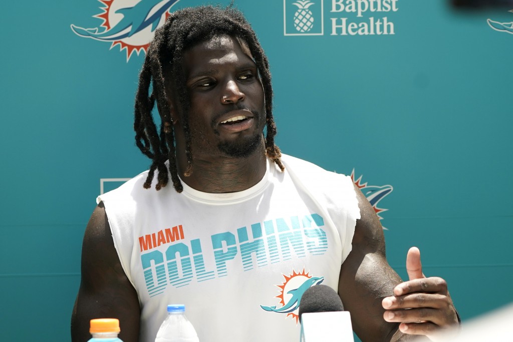 How does Tyreek Hill prepare for NFL games? Revealing Dolphins WR's ...