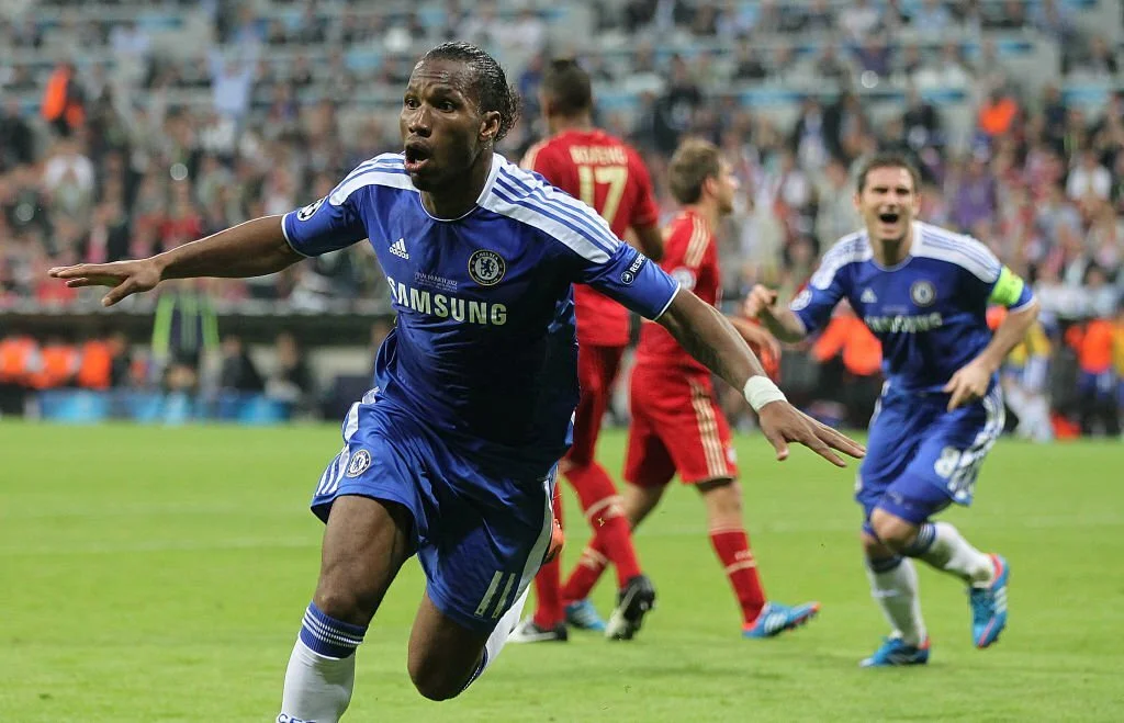  Didier Drogba of Chelsea celebrates after scoring his team's equalizing goal during UEFA Champions League