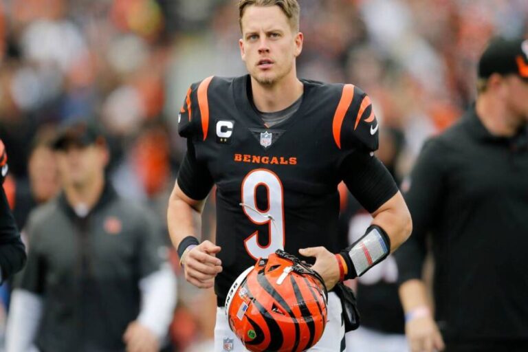 Watch: Joe Burrow Spotted With Bandaged Wrist Ahead Of Bengals Vs ...